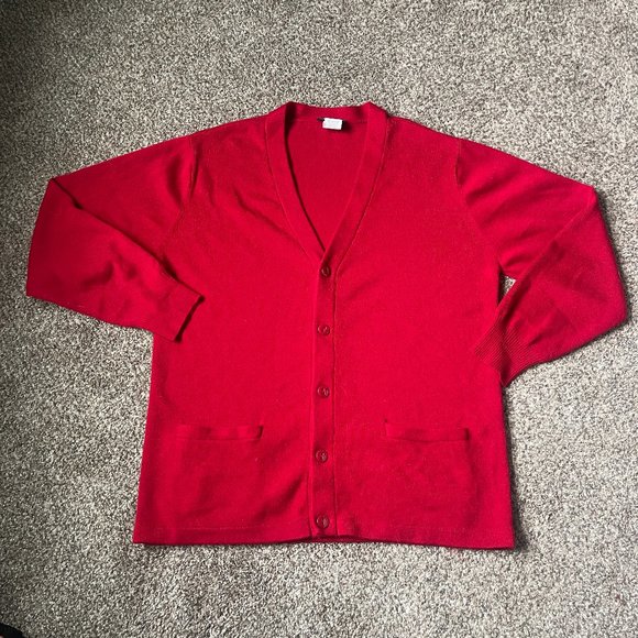 Men's Classroom Button Up Cardigan, two front pockets, Size Large, Red - Picture 1 of 8